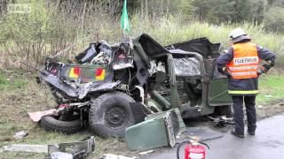 24042012 BA Schwerer Unfall mit US Fahrzeugen [upl. by Lanfri]