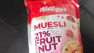 Kelloggs muesli Review  kellogs MUESLI FRUIT AND NUT review  Healthy breakfast cereal [upl. by Marrilee722]