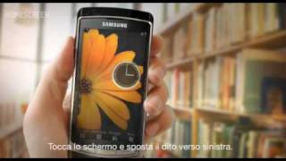 Pillole di Samsung Omnia HD  Come personalizzare la schermata iniziale [upl. by Mindi]