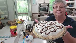 Amish Style Peanut Butter Cream Pie [upl. by Amerigo]