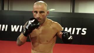 Alexander Volkanovski training boxing 20202023 [upl. by Nirel]