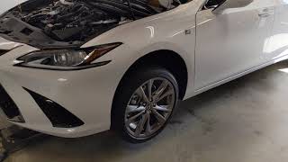 2020 Lexus ES 350 oil change tips [upl. by Sukul]