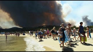 Italy panic Live Footage Stromboli volcano explosion spewing ash and lava 5000 km cover Sicily city [upl. by Meletius140]