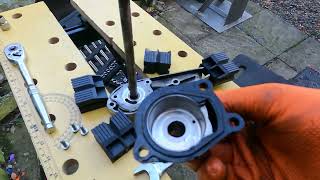 Johnson 40 4 hp Seahorse 2 Stroke Outboard  How To Change  Water Pump Impeller amp Remove Gearbox [upl. by Yeta]