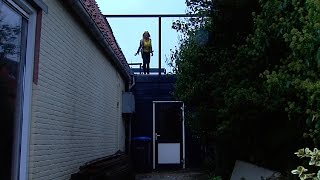 Bodegraven Gewapende overval vrouw 35 in woning aan de Kerkstraat [upl. by Airat941]