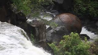 République de Guinée Guinée Conakry Mamou Chute de Konkouré  Guinea Secret waterfall [upl. by Naashom4]