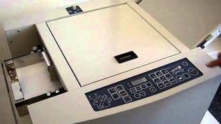 SaugluftFalzmaschine SF 1500 HEFTER Systemform [upl. by Glynias]