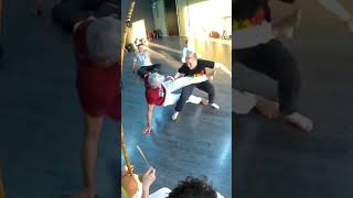 tesoura de costa capoeira shorts takedowns [upl. by Jermayne]