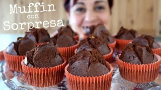 MUFFIN AL CIOCCOLATO CON SORPRESA Ricetta Facile  Chocolate Muffin Easy Recipe [upl. by Anilrac]