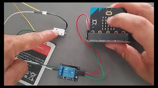 Control a solenoid using relays and Microbit [upl. by Trixie]