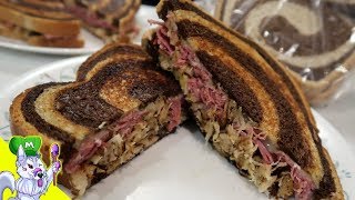 How to Make a Reuben Sandwich with Corned Beef  St Patricks Day Meal [upl. by Fitzhugh]