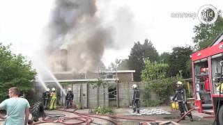 Brandweer druk met blussen bij brand Loenen [upl. by Rizika]