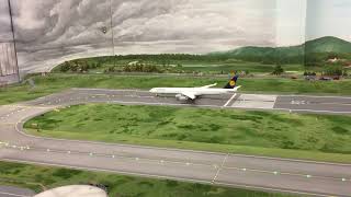 Landing and taking off at Knuffingen Airport in Miniatur Wunderland  Hamburg [upl. by Elohcin]