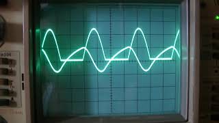 Integrator with high slew rate op amp [upl. by Atteinotna]