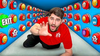 100 زر غامض لكن زر واحد يخليك تفوز 🔥😨  100 Mystery Buttons [upl. by Awhsoj]