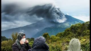 Mount Sinabung Eruption In Indonesia Kills Villagers Turrialba Volcano Erupts In Costa Rica [upl. by Esertak355]