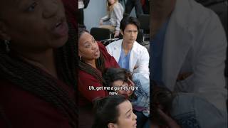 quotThats a giant cystquot  Greys anatomy Season 19 Episode 03 greysanatomy [upl. by Rattray]