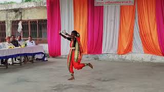 lagbag lagbag mazya rayachi song dancelagbag lagbag mazya rajachi dance sarkarischool [upl. by Latsyrk]