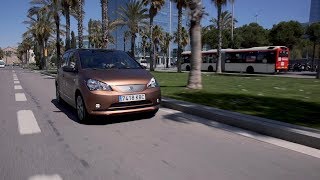 SEAT prova a Barcelona un servei de car sharing amb cotxes elèctrics [upl. by Enilorak484]