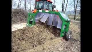 Compost turner Energreen  Překopávač kompostu Energreen [upl. by Holman701]