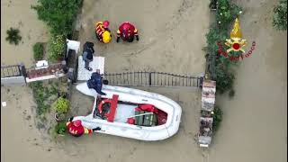 Firenze  MALTEMPO FIRENZE ESONDA LELSA A CASTELFIORENTINO 70 GLI EVACUATI 2 181024 [upl. by Krawczyk780]