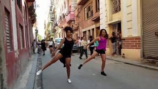 Reggaeton Dancing in the Streets of Havana [upl. by Adiel]