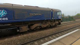 DRS 66424 amp 88010 at Wakefield kirkgate 81124 [upl. by Nivlek]