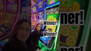 Buying a 70 Bonus on Coin Trio Piggy Burst slots casino bonus [upl. by Meggy27]