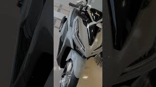 Vario 150 Clean White  cttoerfane vario hondaclick [upl. by Inele]