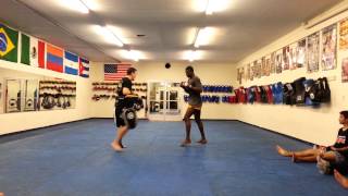 Chidi Njokuani padwork  Saekson Muay Thai [upl. by Naivad107]