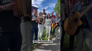 ichschenkdireinenjodler music familyband folkmusic folk live livemusic yodel musik jam [upl. by Ahsyek]