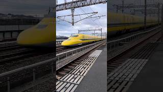 Amazing facts about japnese yellow bullet train 😨 ytshorts youtubeshorts shorts short [upl. by Ahsienak50]