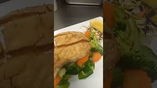 Fried crispy snapper fish cooking food foodie yummy nice appetizer delicious diyapt [upl. by Mathias193]