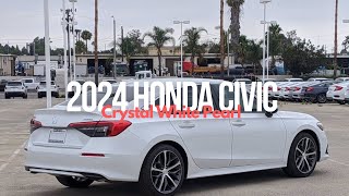 Descubre las características innovadoras del Honda Civic Touring 2024 [upl. by Enoyrt563]