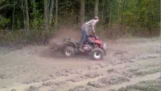 Yamaha Warrior 350 mudding [upl. by Vaden]