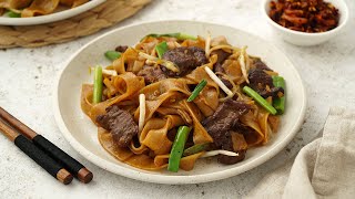 The best Beef Chow Fun you can make at home [upl. by Arolf]