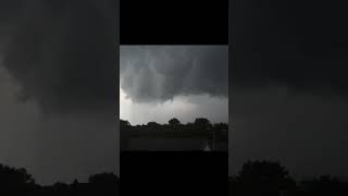 MASSIVE THUNDERCLOUDS Spotted Over Montreal shorts weather sky thunderstorm tornado extreme [upl. by Hsital632]