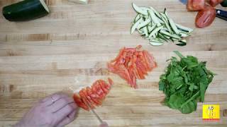 Pasta con Gamberi Zucchine e Spinaci [upl. by Conal115]