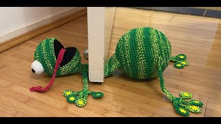 Squashed Frog Door Stopper Tutorial crochet along [upl. by Willmert]