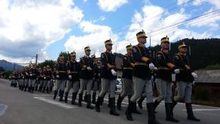 Parada regimentului de GARDA SI PROTOCOL MIHAI VITEAZU la Tulghes jud Harghita26062014 [upl. by Anih]