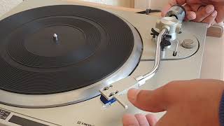 How to balance a tonearm [upl. by Sualakcin]