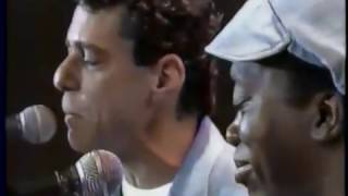 Milton Nascimento e Chico Buarque  O que será [upl. by Dallis569]