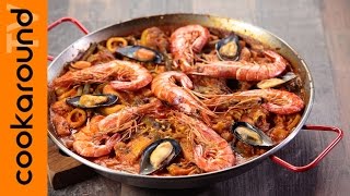 Paella valenciana  Ricetta etnica sfiziosa [upl. by Anauqed]