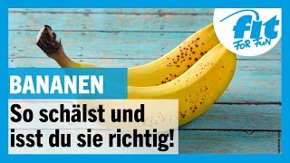 FOODHACK Bananen richtig schälen amp essen 🍌 [upl. by Cassondra775]