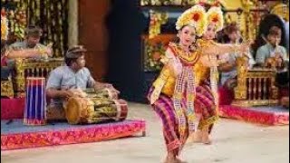 Bali Traditional Dance 🇮🇩 dance 💃 [upl. by Otrepur273]