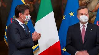 Palazzo Chigi Cerimonia di consegna della Campanella e insediamento del Governo Draghi  13022021 [upl. by Asiulairam]