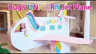 Bugs UNICORN Barbie Airplane Boxfort  Airport Pretend Play [upl. by Shadow]