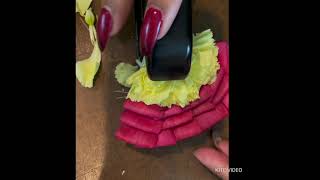 How to make a flower lei Tongan style [upl. by Onileva]