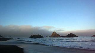 Beach near Brookings Oregon southern Oregon near California [upl. by Ainyt58]