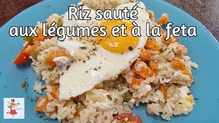 Riz sauté aux légumes et à la feta [upl. by Oremodlab152]